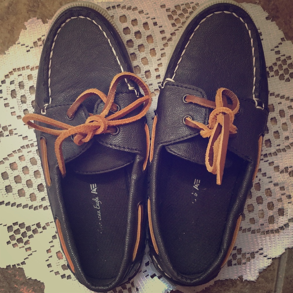 American eagle boy shoes